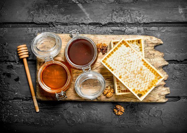 Miel de bruyère : les caractéristiques du produit